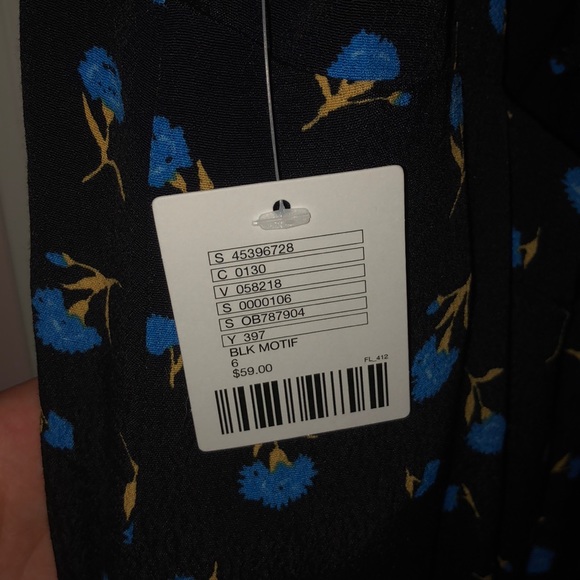 Black and Blue Floral Dress - Picture 4 of 5